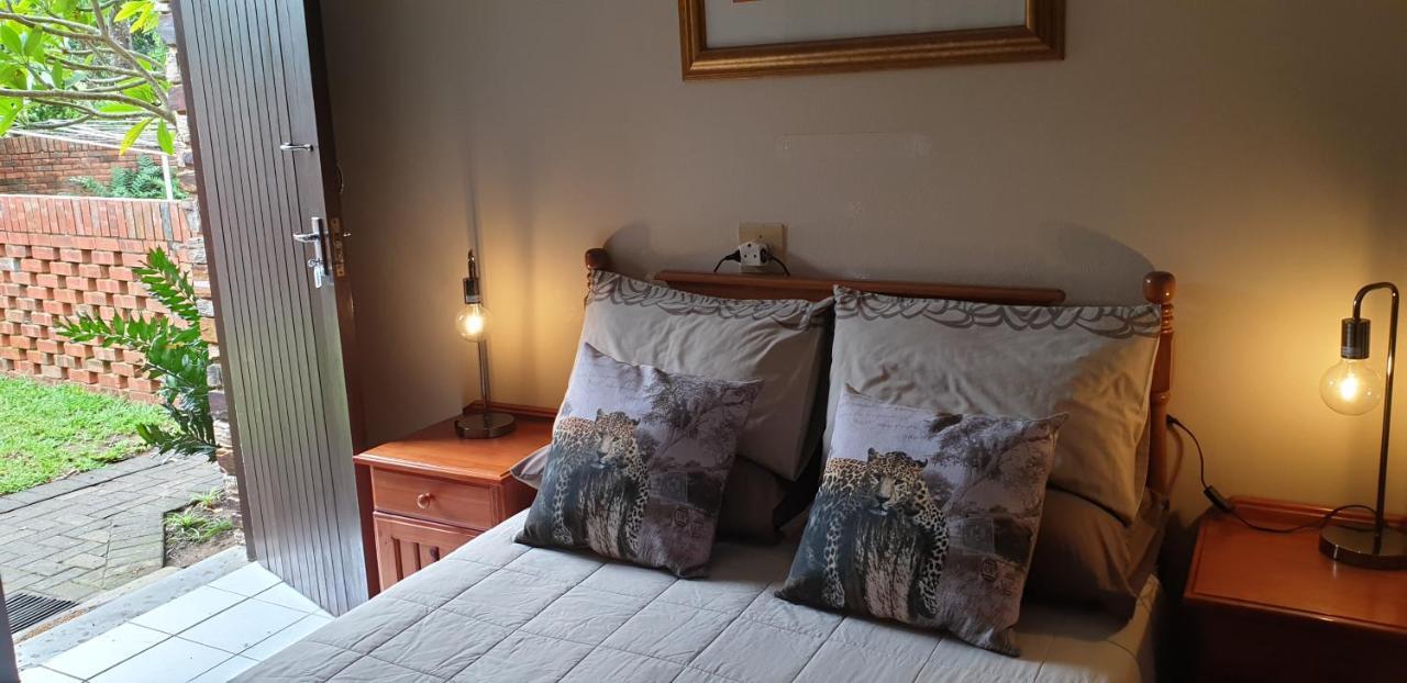 Buya Futhi Bed & Breakfast Saint Lucia Estuary Buitenkant foto